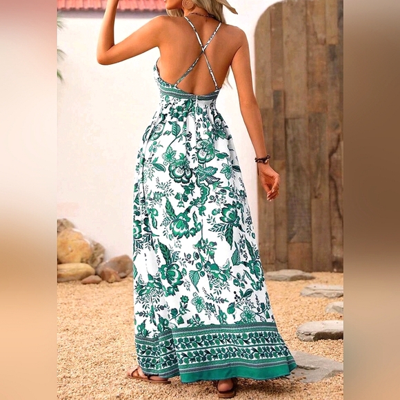 * New Flowy Boho Tribal Maxi Dress Halter White Green - Picture 4 of 8